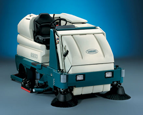 Balayeuse laveuse TENNANT 8300
